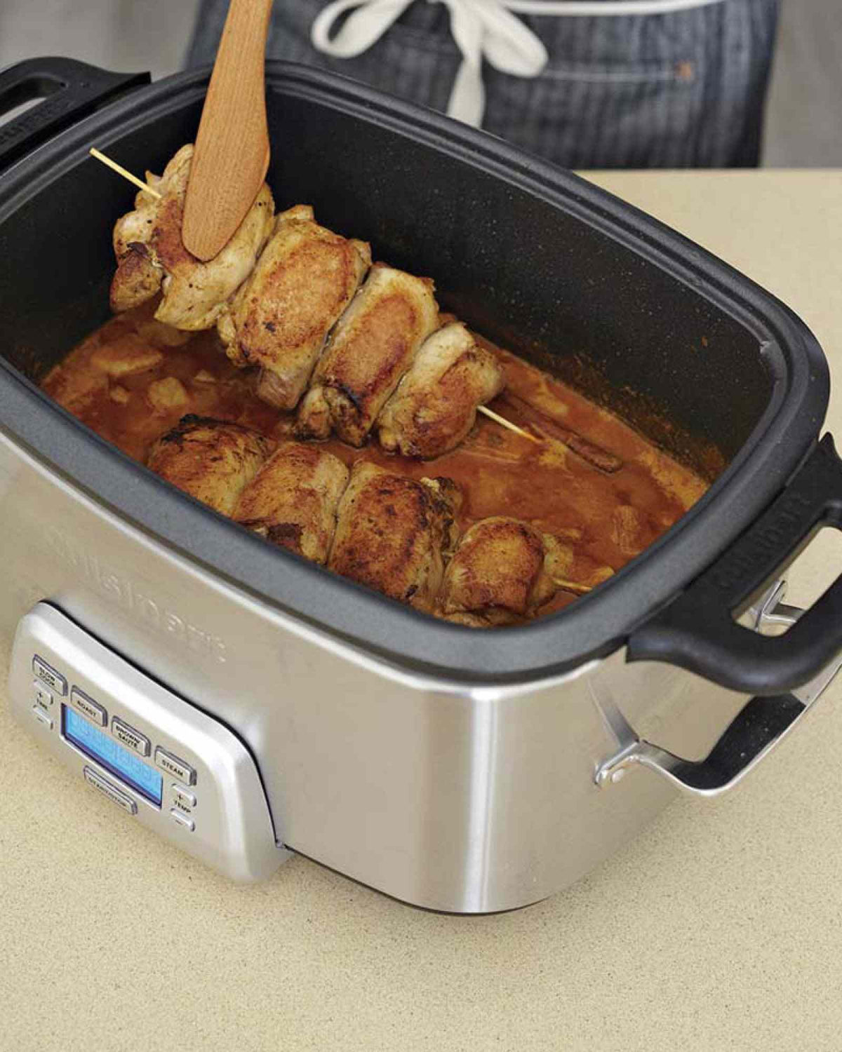 Cuisinart MSC-800 7-quart stainless steel multicooker with programmable slow cook, roast, sauté, and steam functions