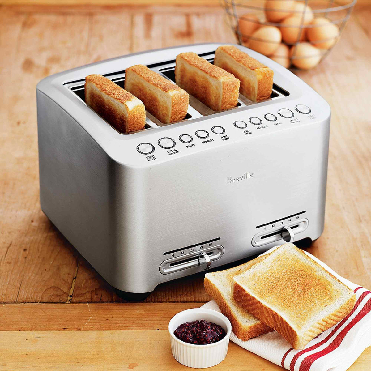 Breville 4-slice stainless steel smart toaster with extra wide slots and digital controls