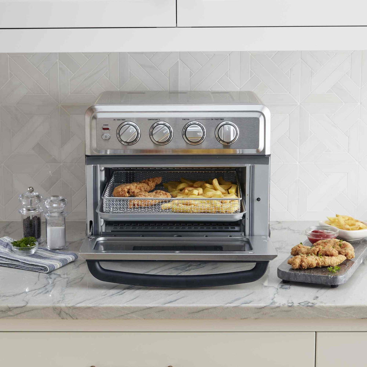Cuisinart Air Fryer Toaster Oven 7-in-1 stainless steel countertop kitchen appliance with air fryer basket and baking pan