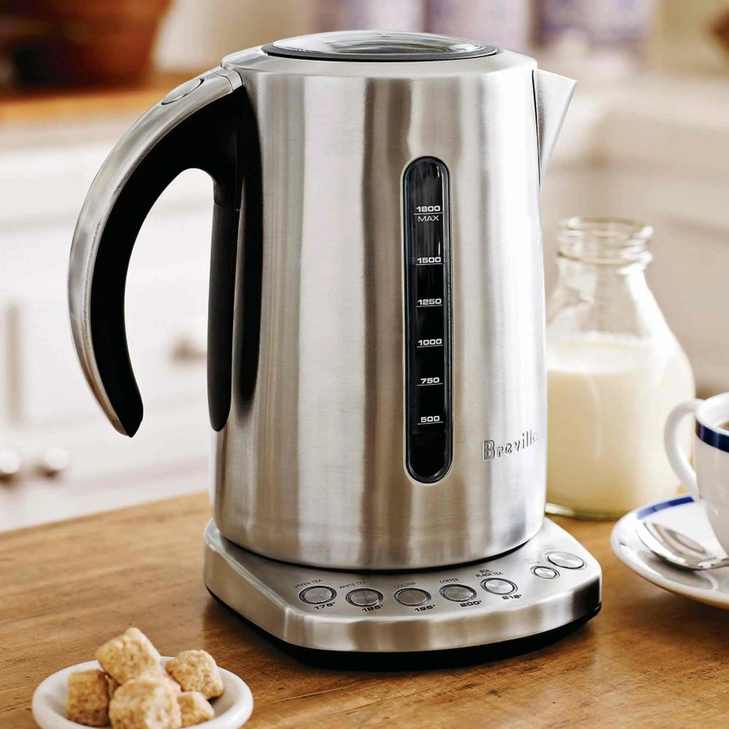 Breville Variable-Temperature Tea & Coffee Kettle with 5 preset settings and cordless design