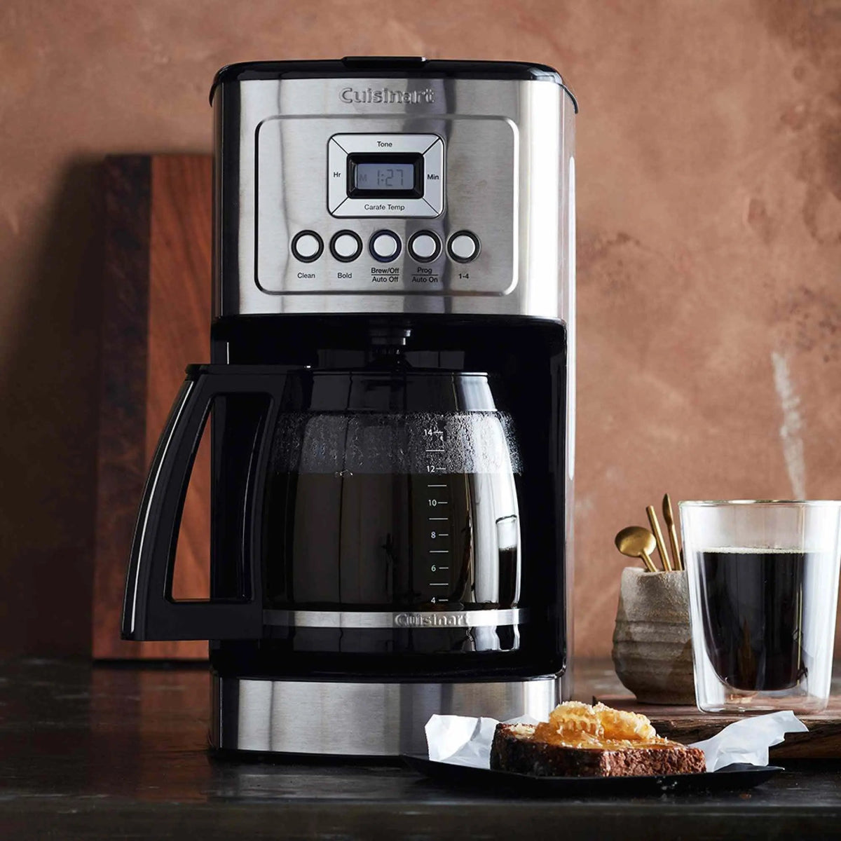 Cuisinart Perfectemp OXO Brew Conical Burr Coffee Grinder with adjustable brew strength and 14-cup glass carafe