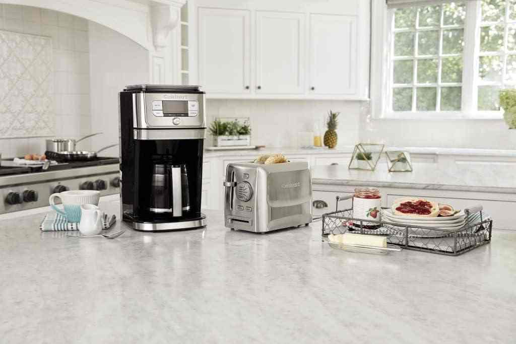 Cuisinart CPT-620 stainless steel 2-slice toaster with multiple functions and customizable shade control