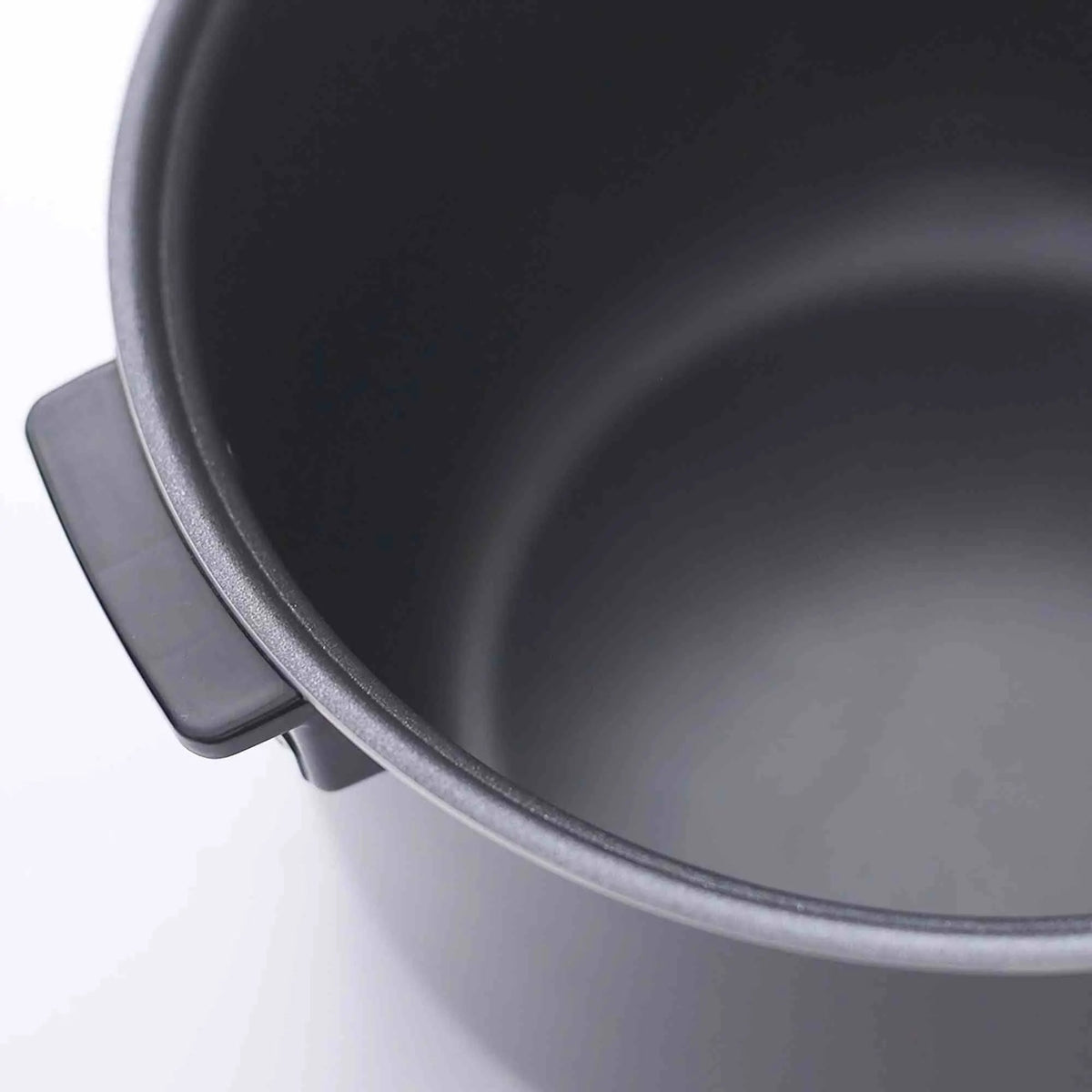 Cuckoo CR-1020FW 10-cup Micom rice cooker with 16 menu options and LED touch panel